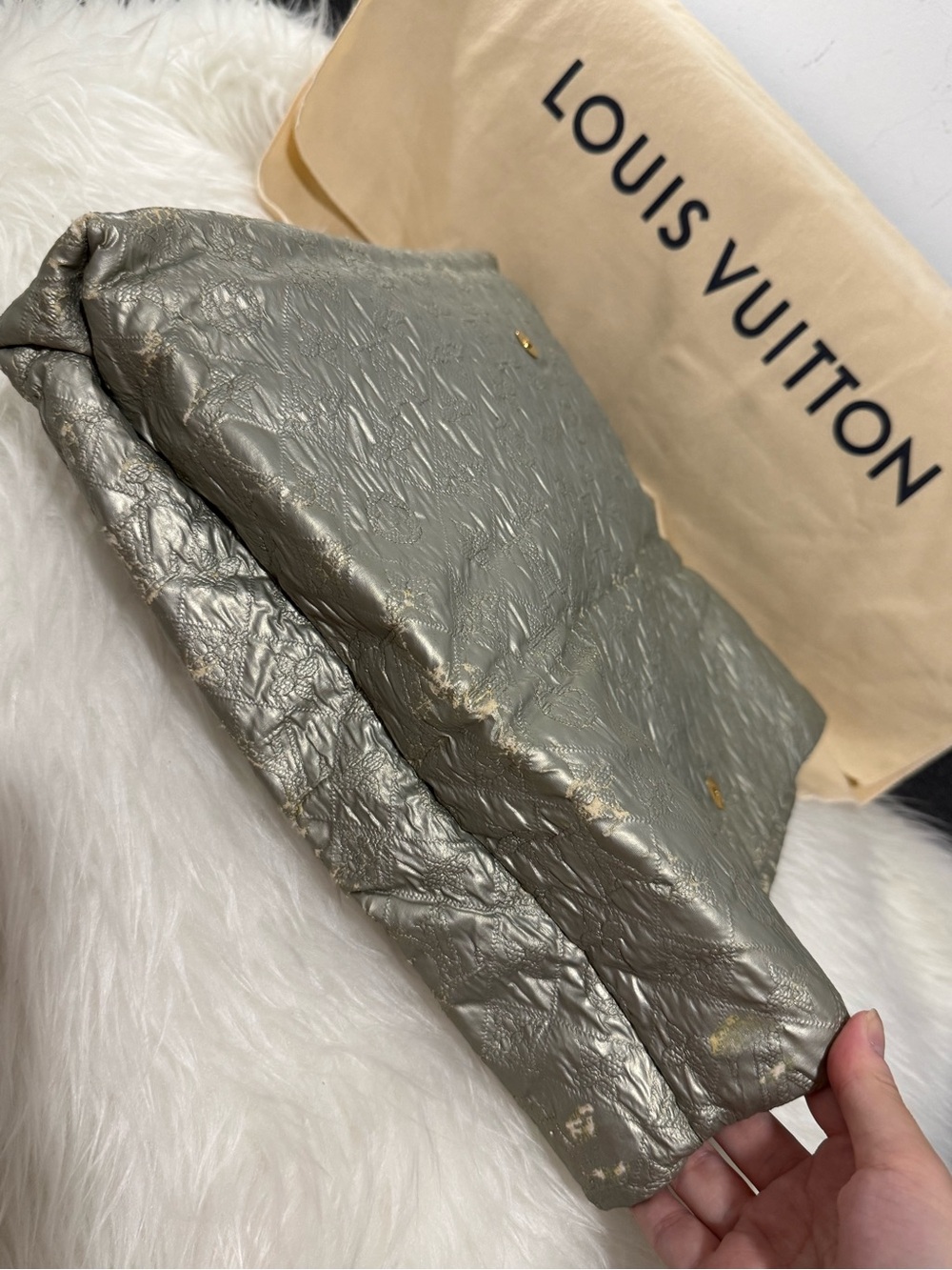 Louis Vuitton Metallic Monogram Limelight GM Clutch Bag (Oversized Silver Pearl) - Picture 11 of 14